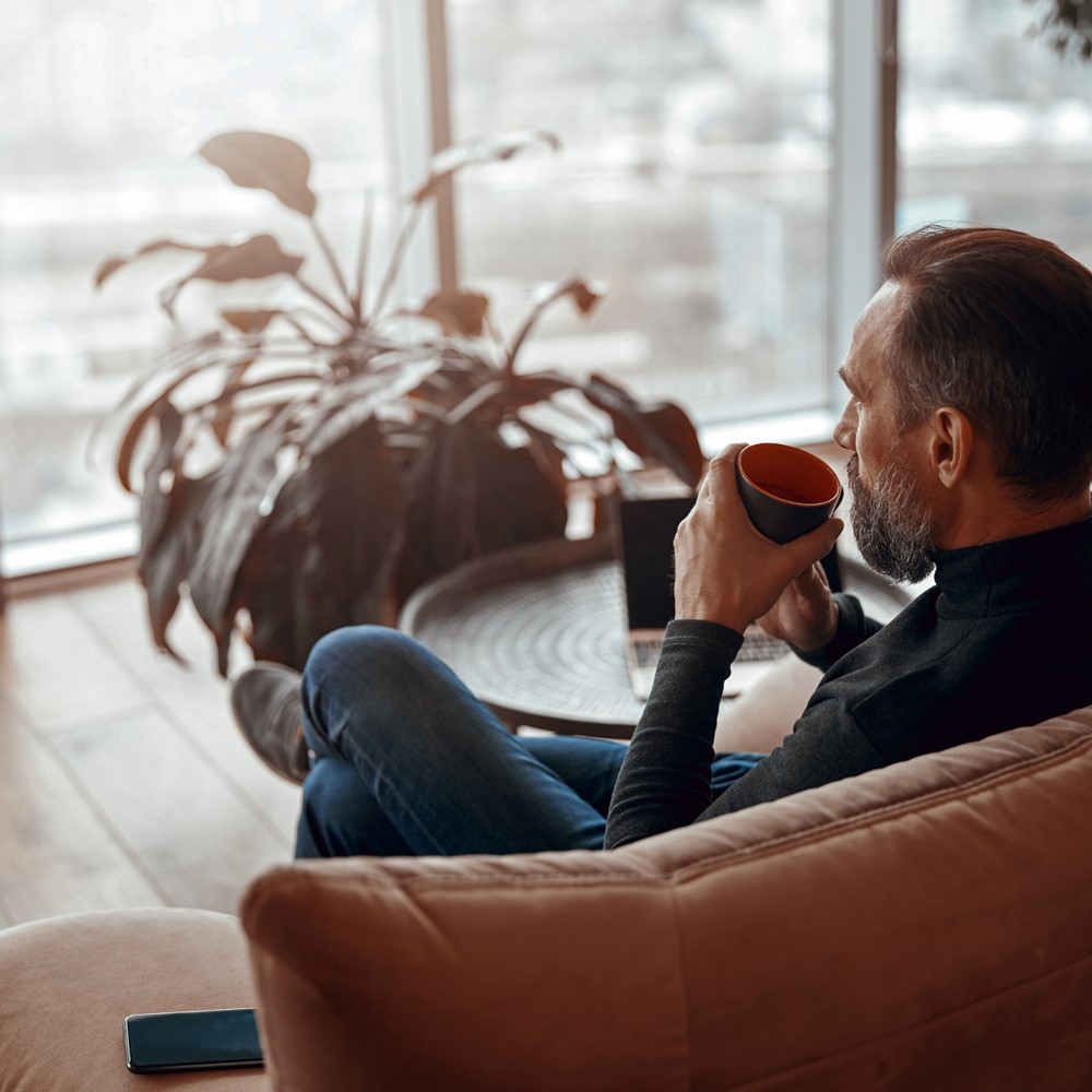 Chillroom w biurze – strategiczne narzędzie czy kosztowny luksus?